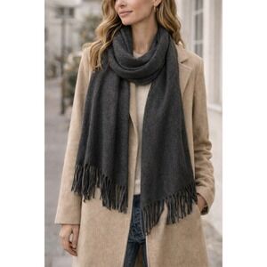 Lucky Brand Unisex Gray Fringe Scarf Large 70x17 Lightweight New